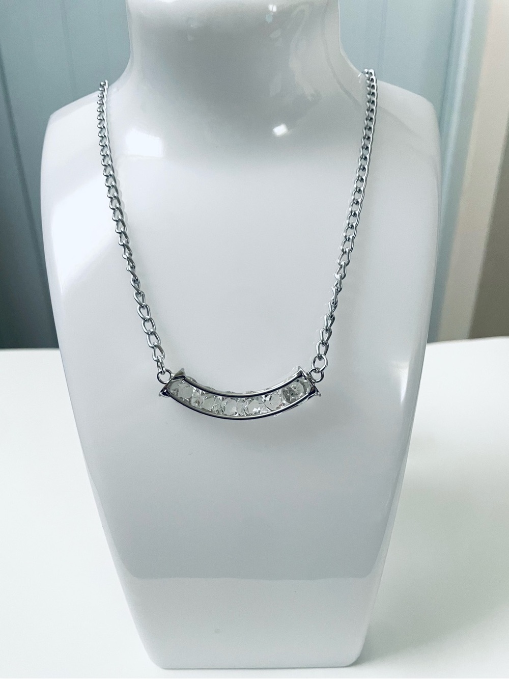 Crystal Curved Bar Necklace - Silver Tone